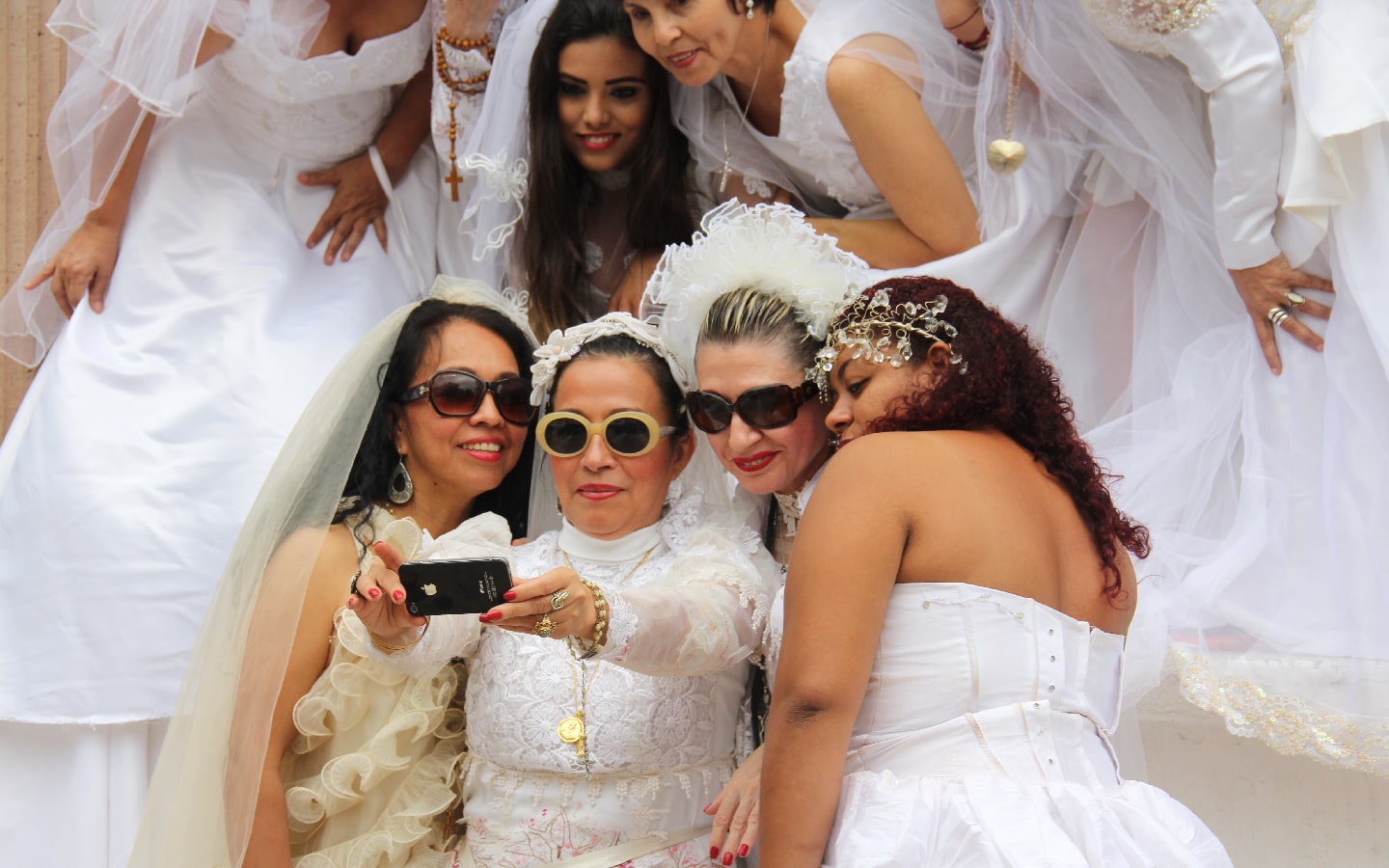 La-Novia-de-Culiacan_Banner_Header_09